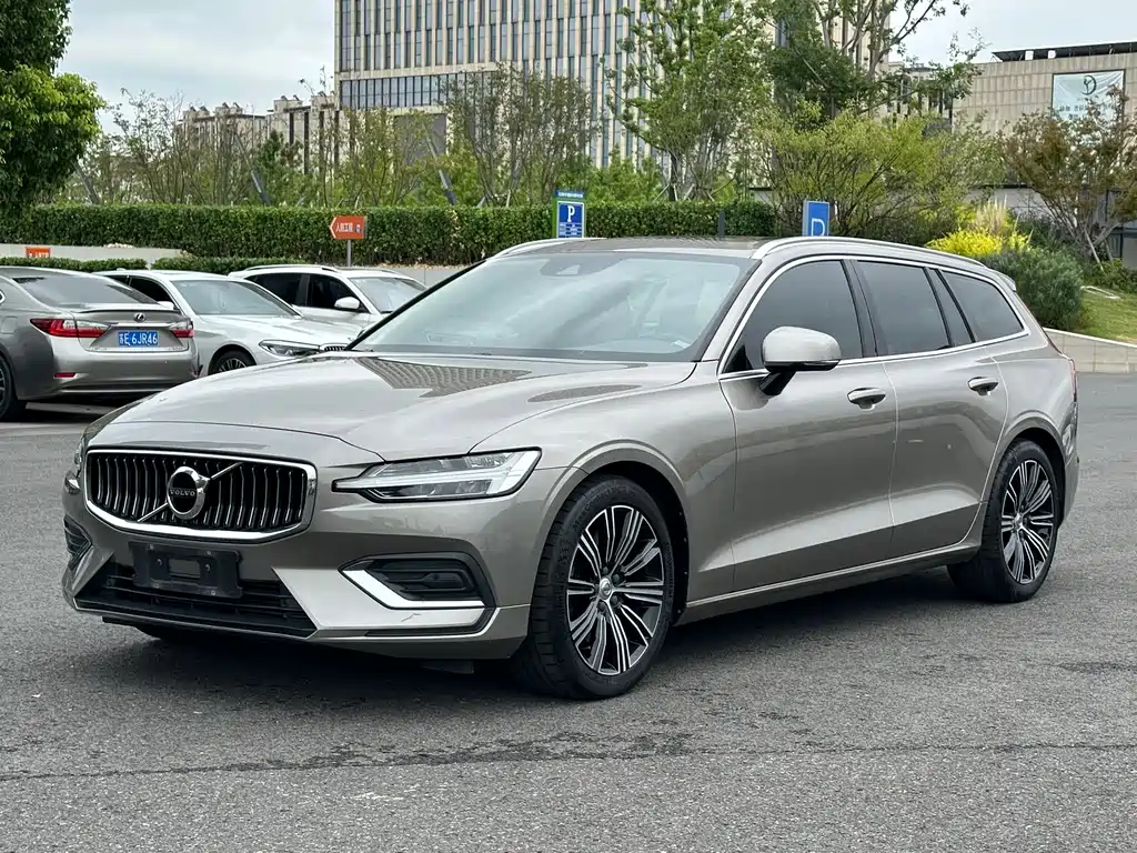Volvo V60 2020 T5 Luxury