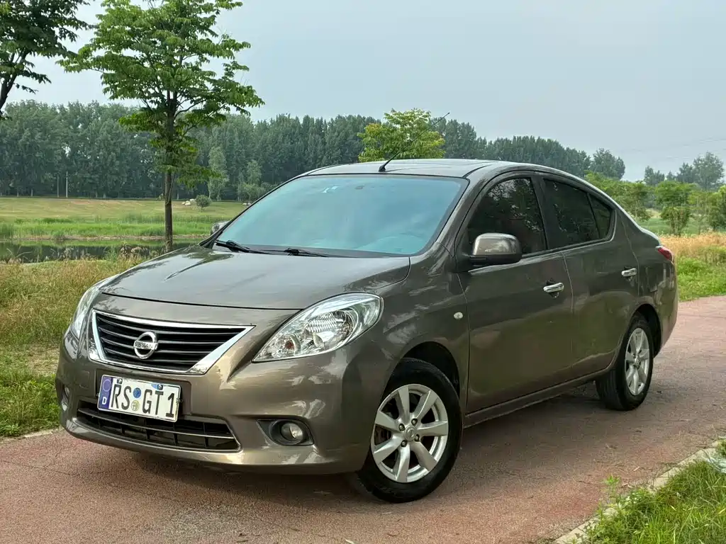 Купить Nissan Sunny