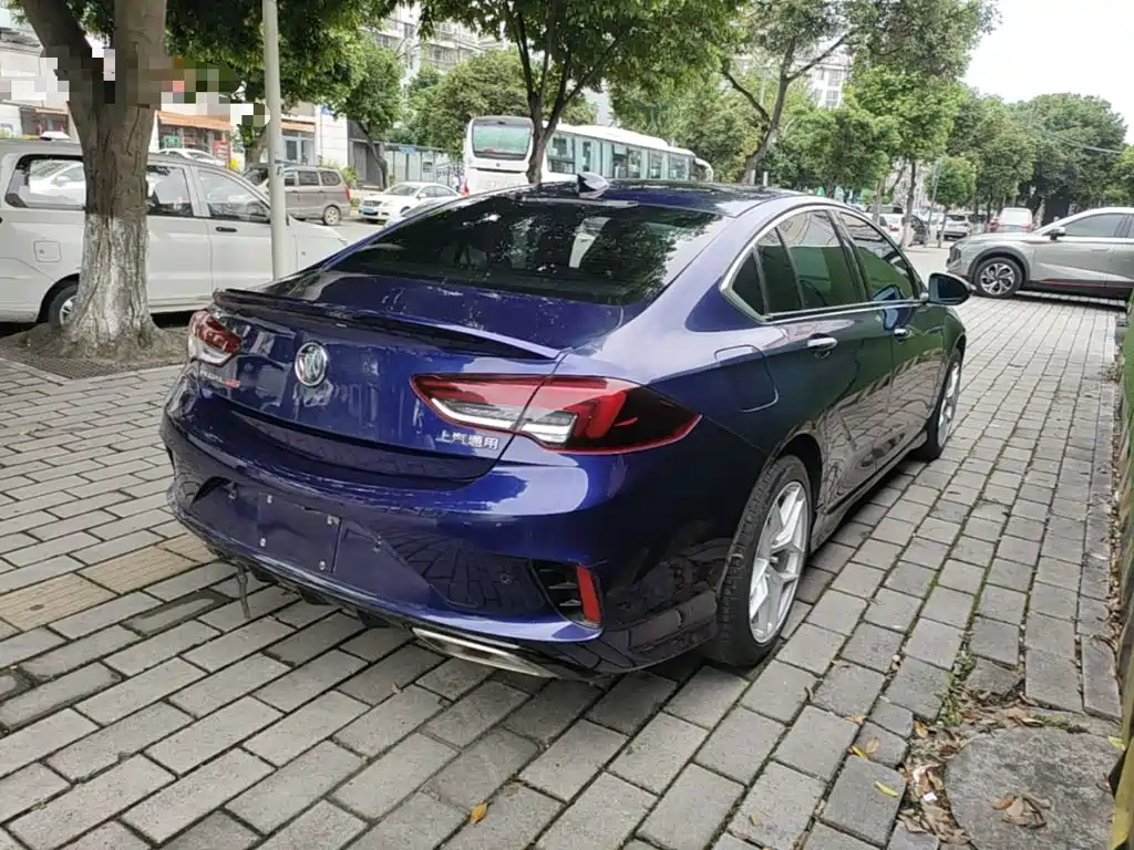Buick Regal — миниатюра 7