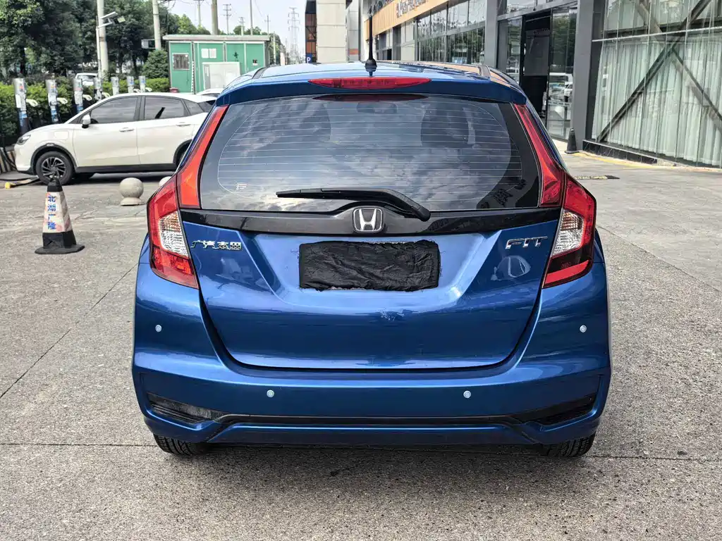 Honda Fit — миниатюра 4