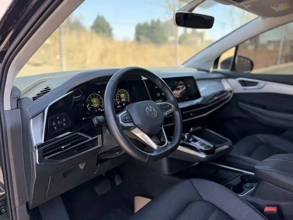 Volkswagen Talagon 330TSI 2WD Luxury Best Edition, фото 22