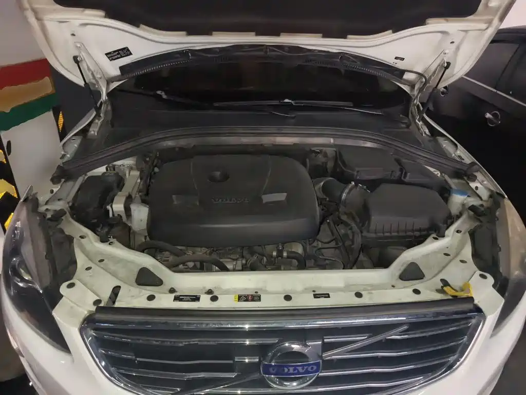 Volvo XC60 — миниатюра 16