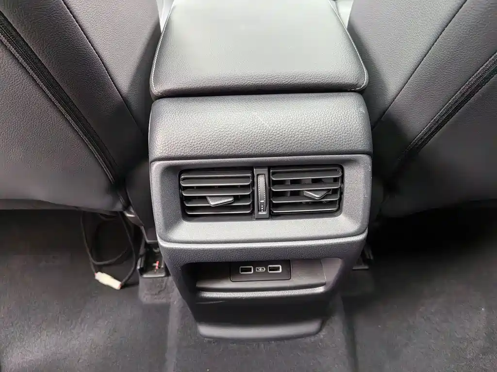 Honda CR-V — миниатюра 8