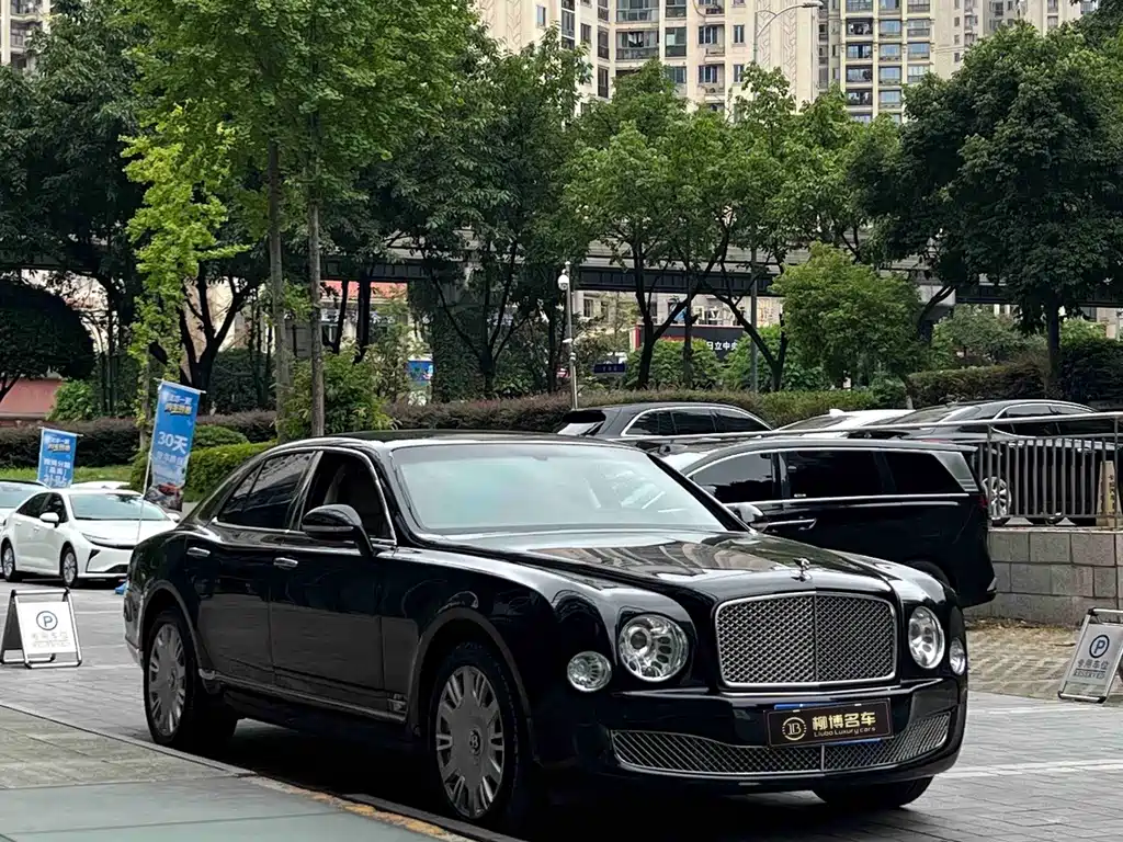 Bentley Mulsanne — миниатюра 3