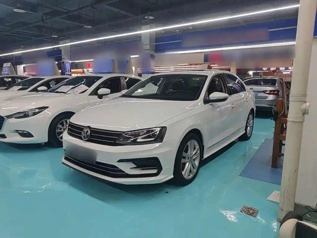 Volkswagen Sagitar
