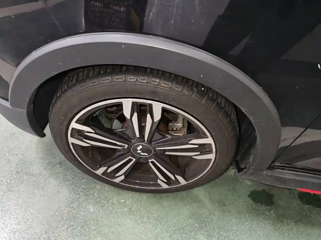 Wuling MINIEV — миниатюра 23