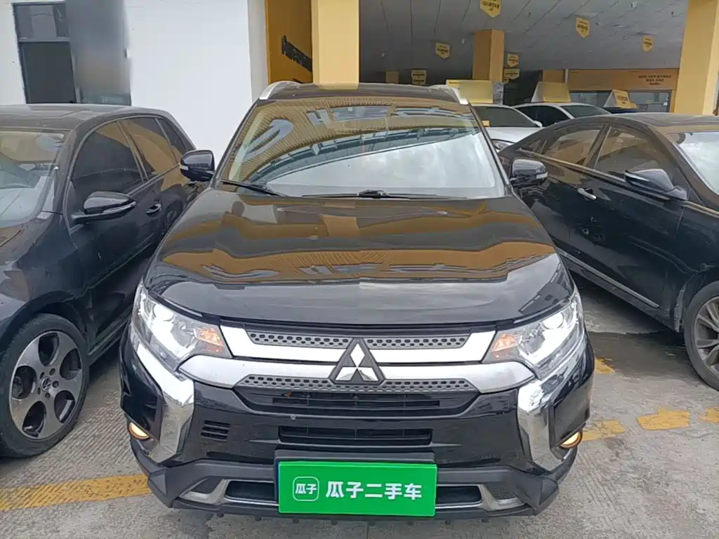 Mitsubishi Outlander 2019 2.0L Enjoy 7 мест VI