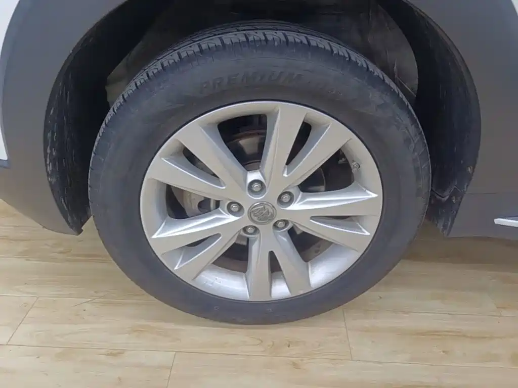 Chevrolet Captiva — миниатюра 23