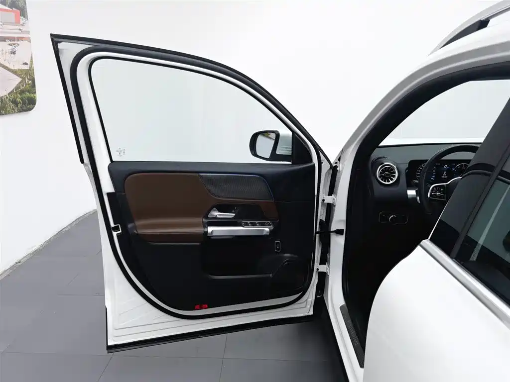 Mercedes-Benz GLB 2022 GLB 220