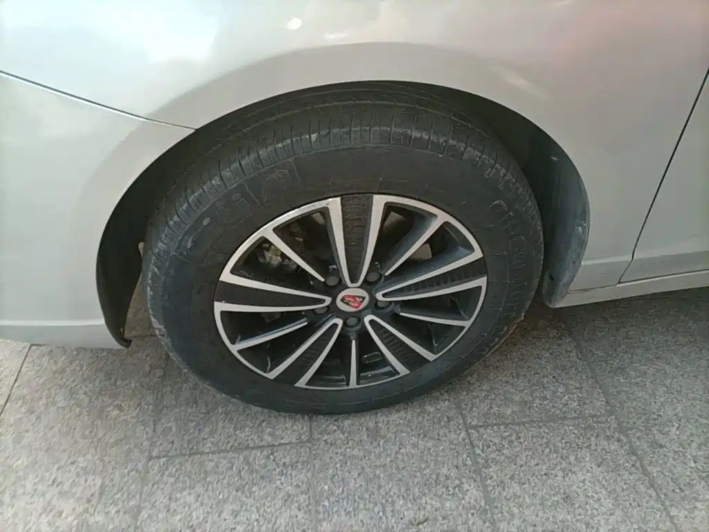 Roewe Ei5 — миниатюра 23