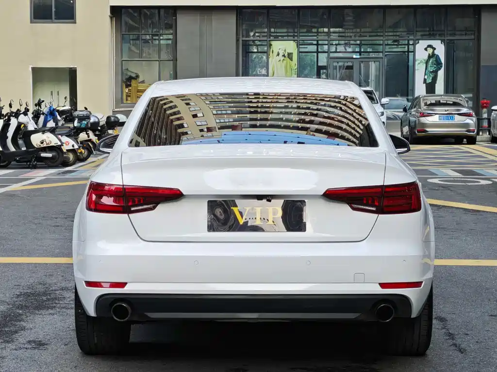 Audi A4L — миниатюра 8