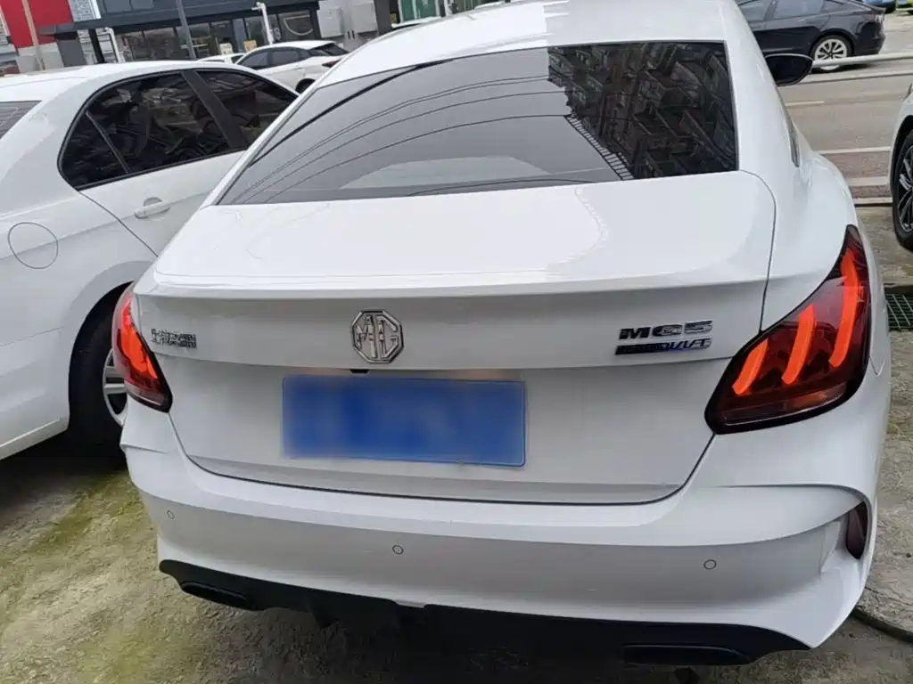 MG MG5 — миниатюра 6
