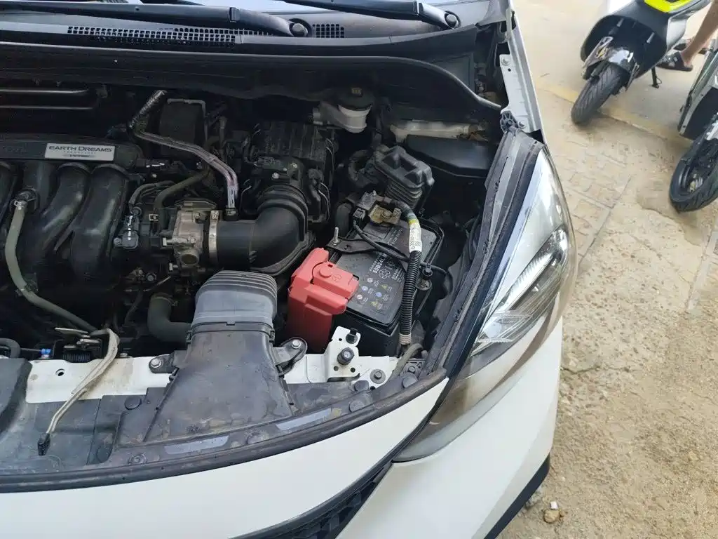Honda Fit — миниатюра 24