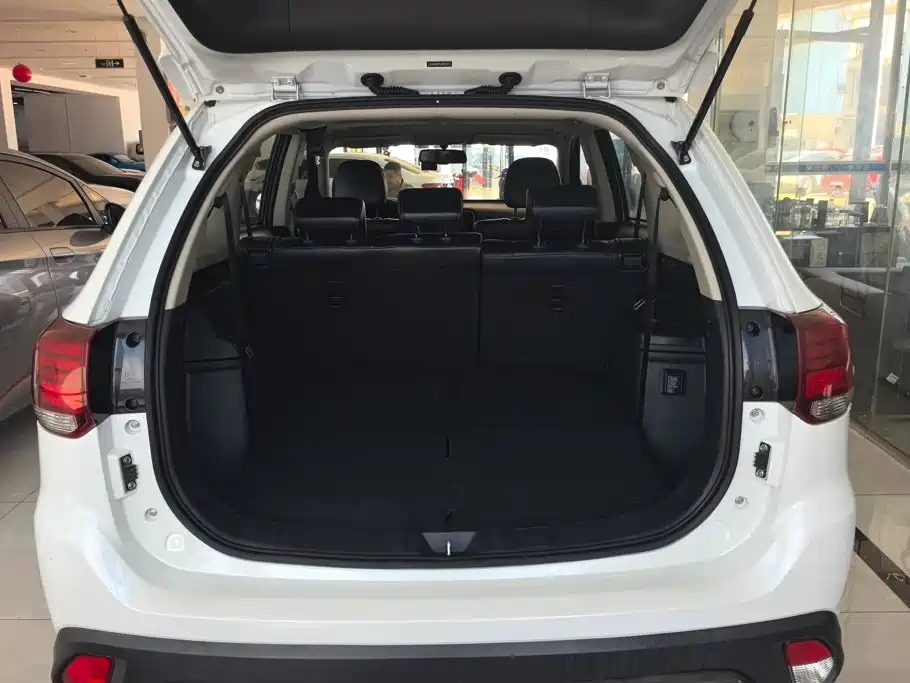 Mitsubishi Outlander — миниатюра 4