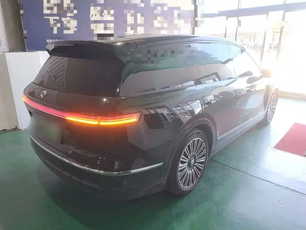 NIO ES8 2026 мест Executive Luxury