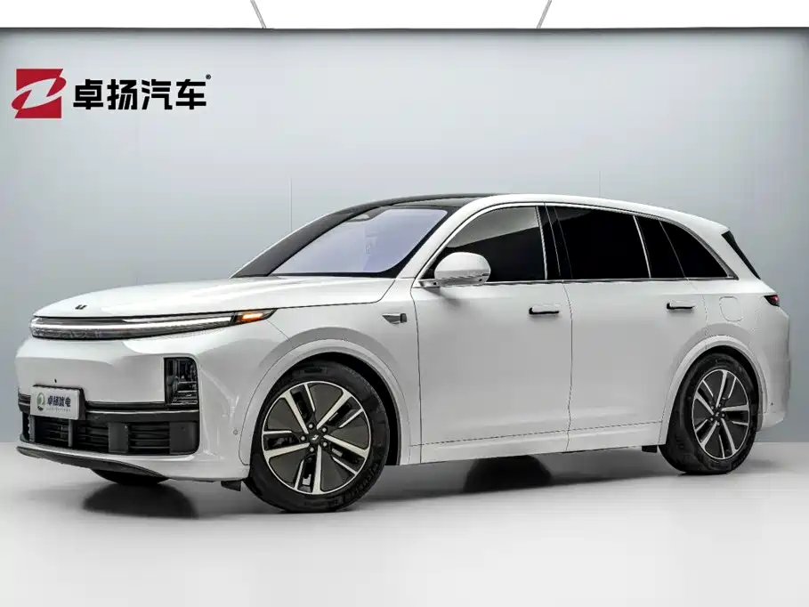 2024 Li Xiang L7 - zdjęcie 1 z 37