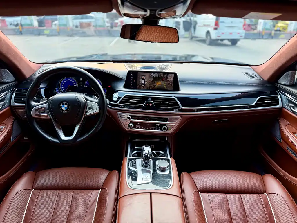 BMW 7 Series 7 2018 740Li xDrive Premium M Sport