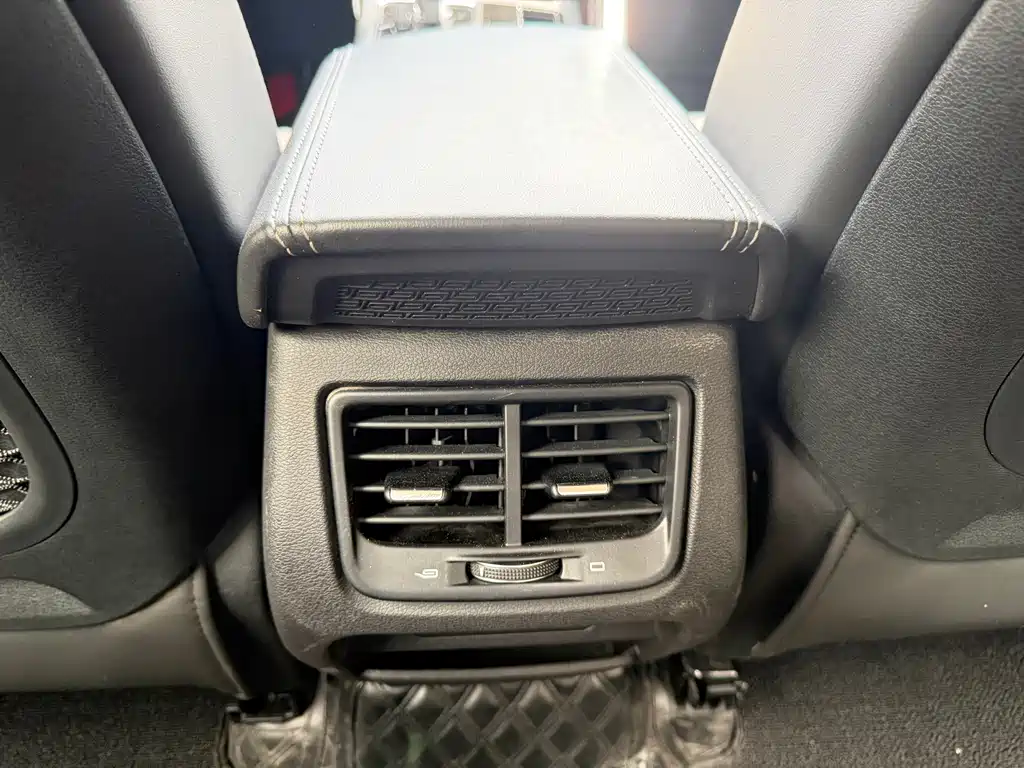 Geely Xingyue 350T 驭星者, фото 14