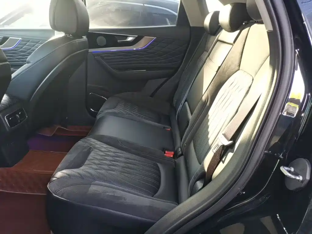 Hongqi Hongqi HS5 — миниатюра 17