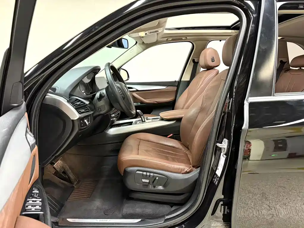 BMW X5 (Import) — миниатюра 5