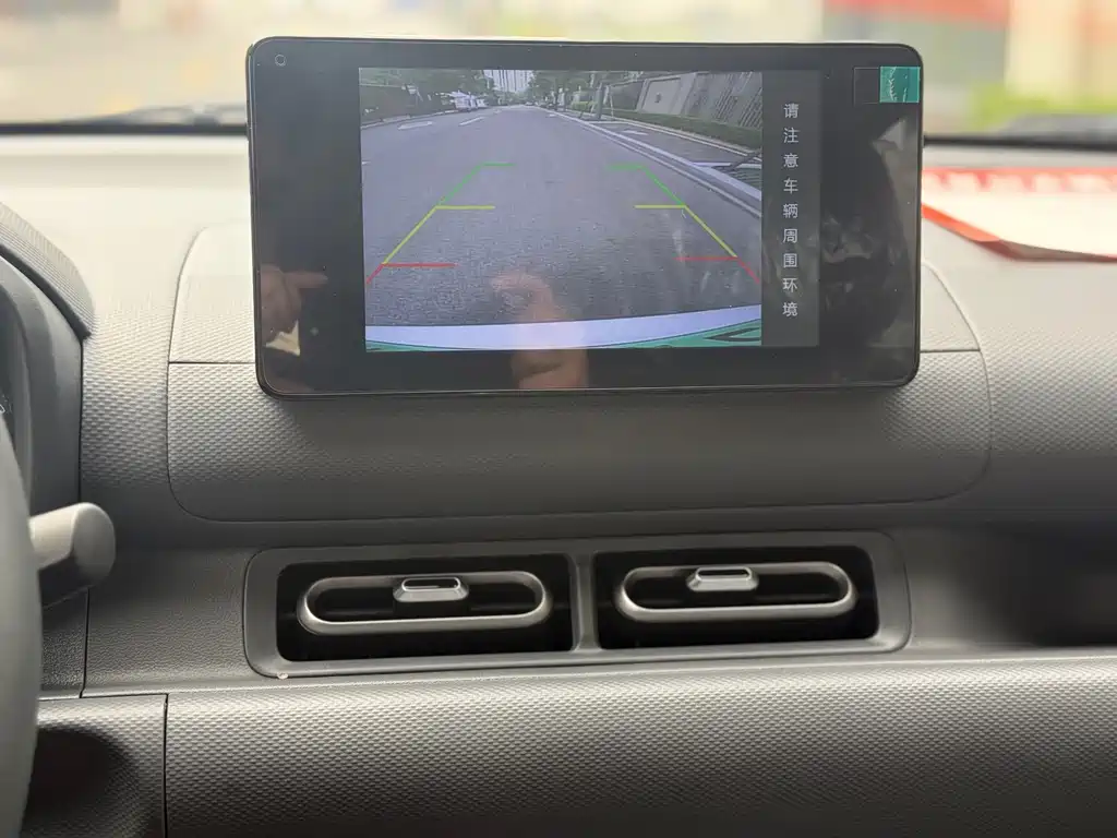 Wuling Hongguang EV — миниатюра 10