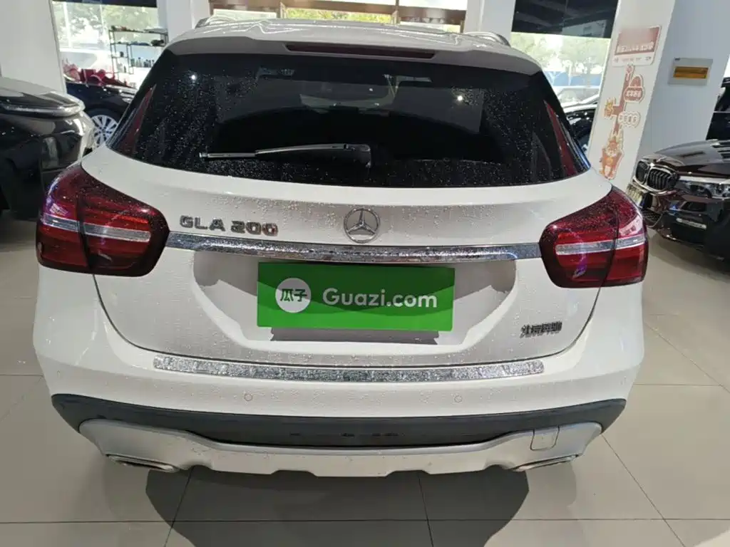Mercedes-Benz GLA — миниатюра 6