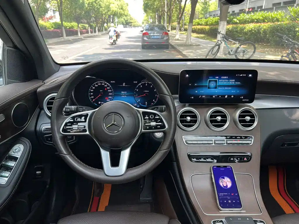Mercedes-Benz GLC 2020 GLC 300 L 4MATIC