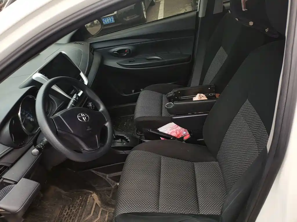 Toyota Vios FS — миниатюра 11