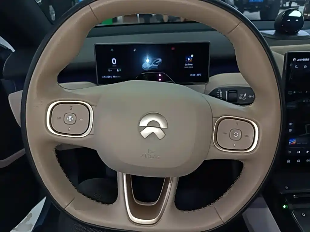 NIO ET5 — миниатюра 11