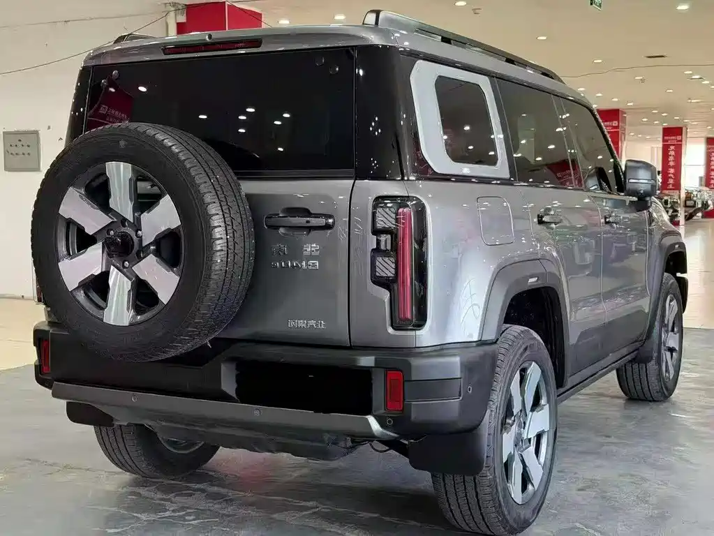BAIC BJ40