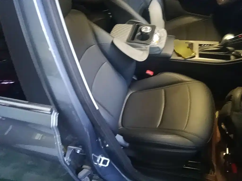Roewe i5 — миниатюра 25