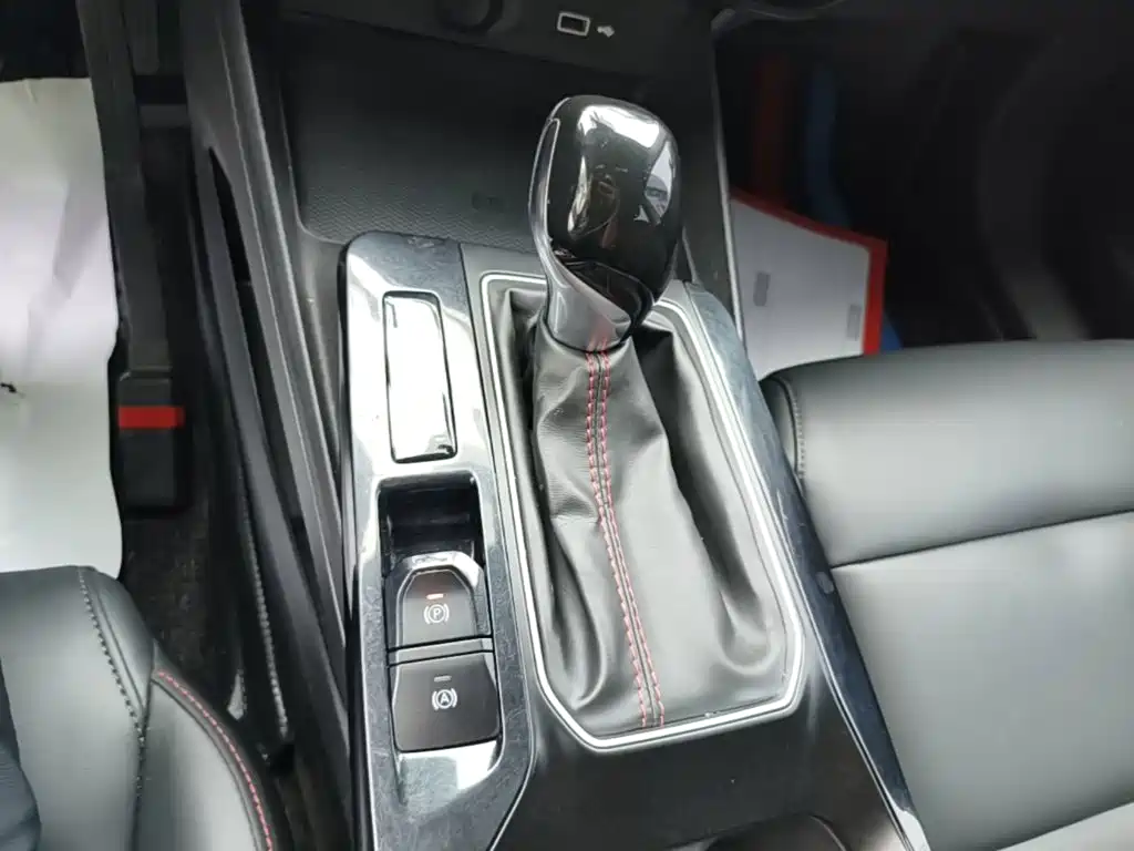 MG MG5 — миниатюра 14
