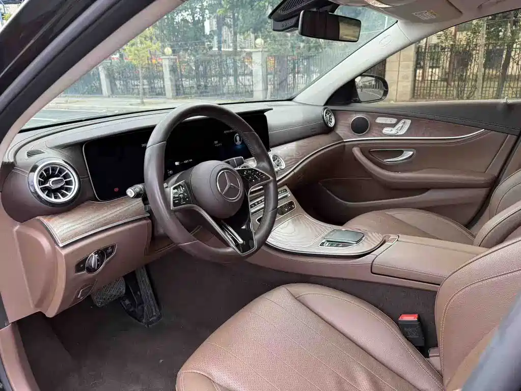 Mercedes-Benz E-Class New Energy — миниатюра 5