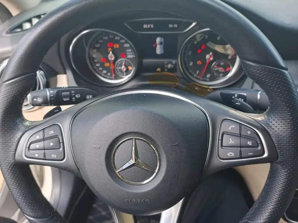 Mercedes-Benz GLA — миниатюра 4