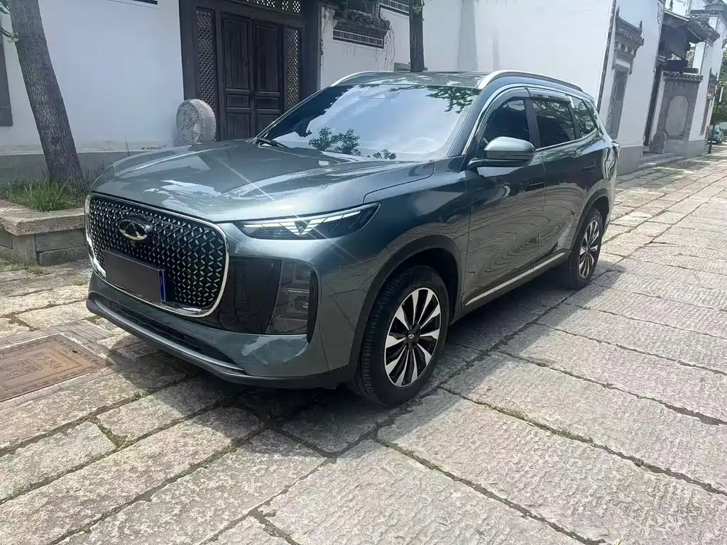 Chery 8 PLUS 2025 290TGDI DCT Luxury