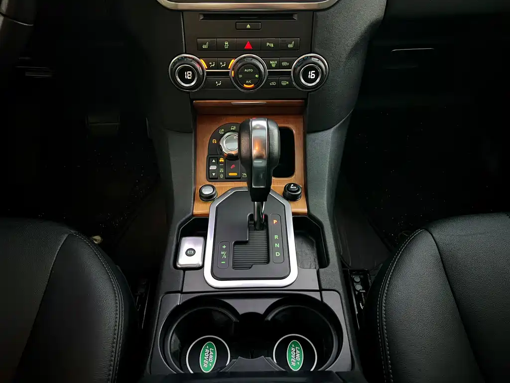 Land Rover Discovery — миниатюра 17