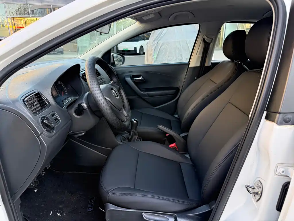 Volkswagen Polo — миниатюра 5