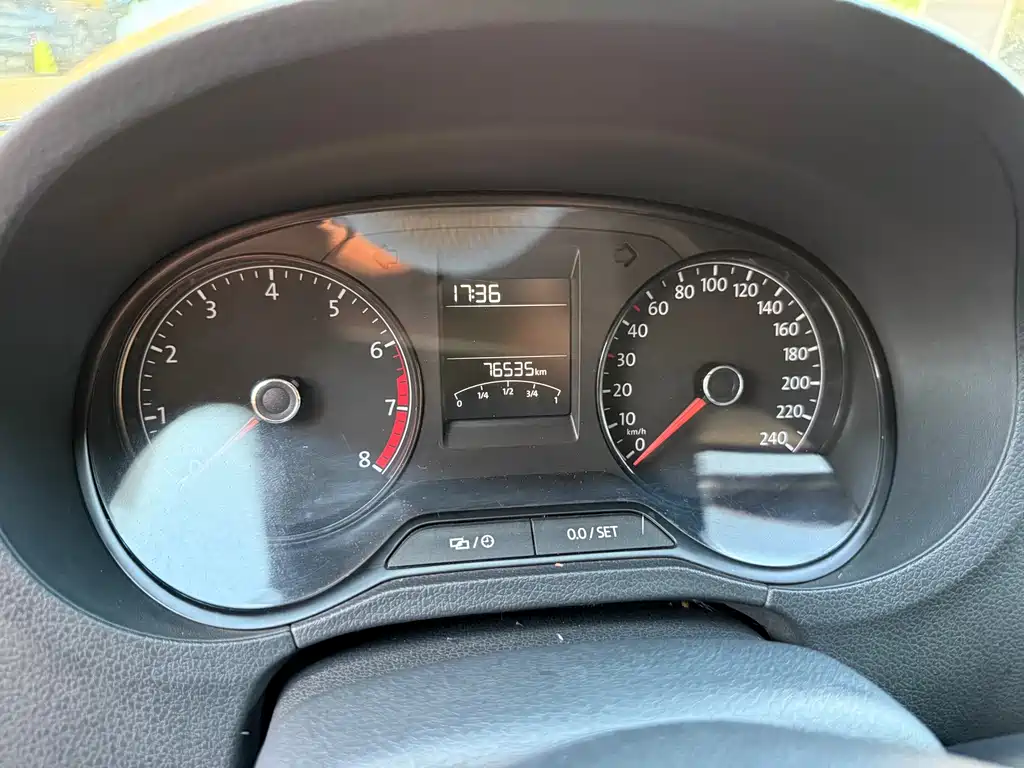 Volkswagen Polo — миниатюра 6