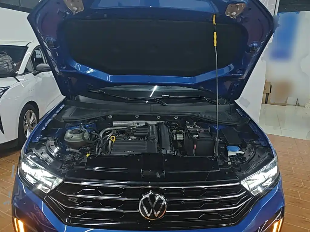 Volkswagen T-Roc — миниатюра 20