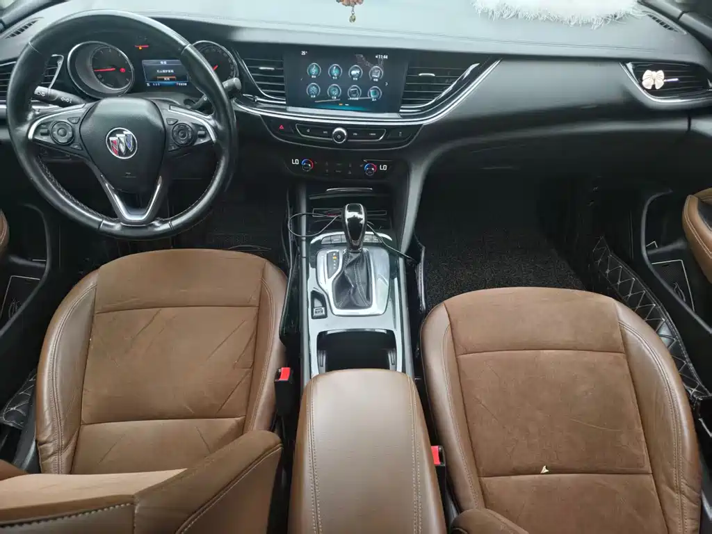 Buick Regal — миниатюра 6
