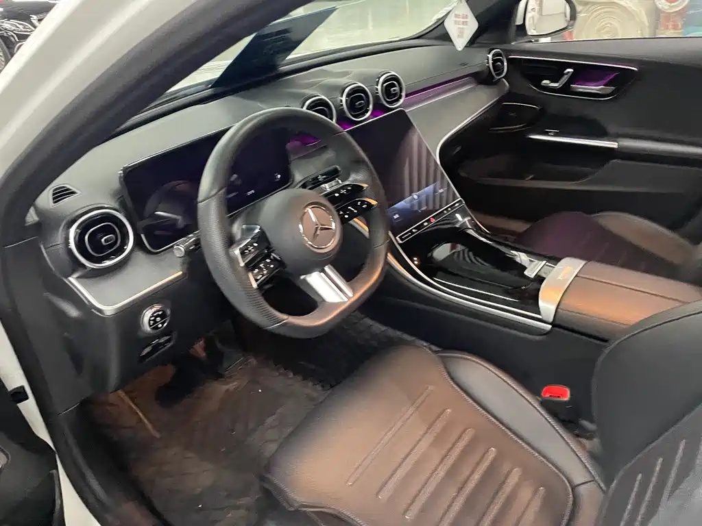 Mercedes-Benz C-Class — миниатюра 15