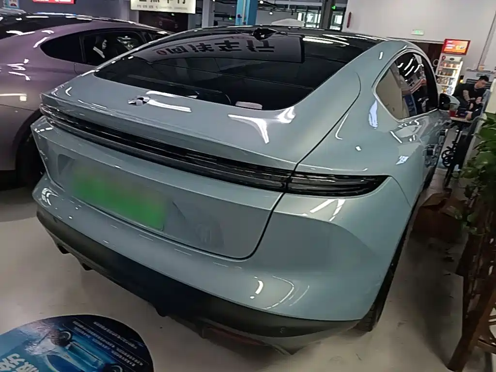 NIO ET5 — миниатюра 7