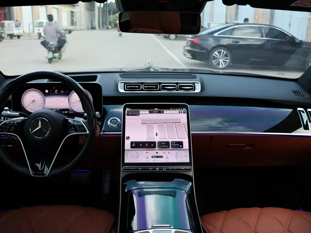 Mercedes-Benz S-Class — миниатюра 10