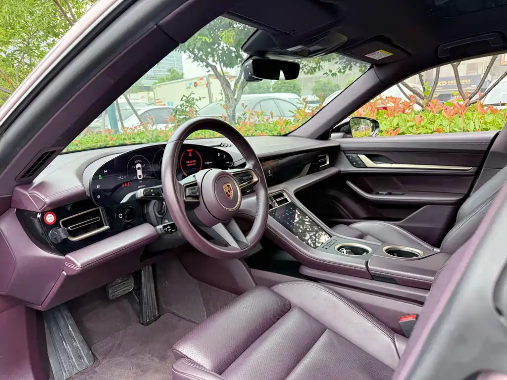 Porsche Taycan 2022 Taycan