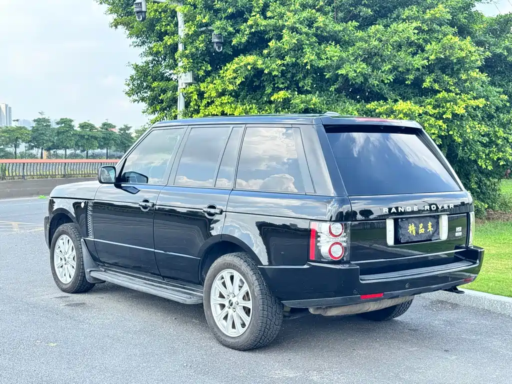 Land Rover Range Rover — миниатюра 4