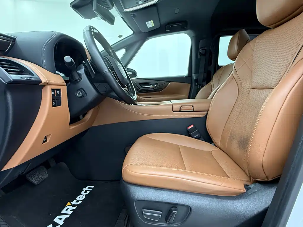 Toyota Alphard 2024 2.5L Premium