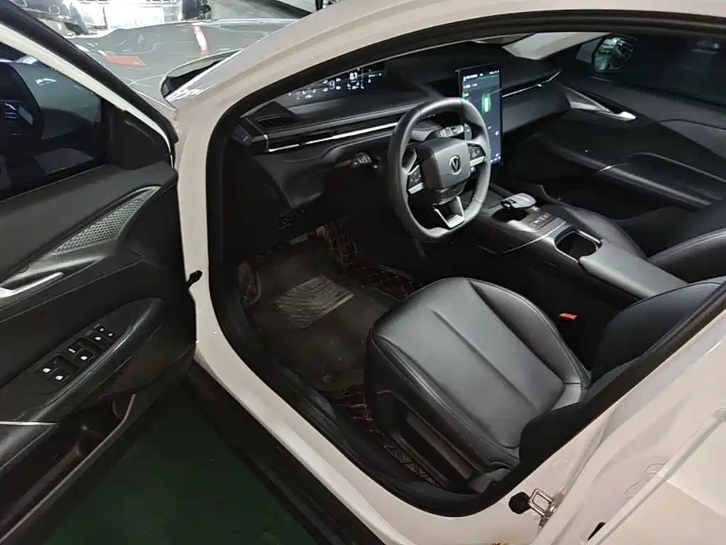 Changan Eado — миниатюра 16
