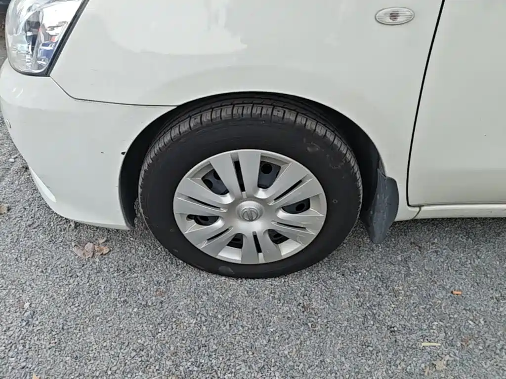 Nissan Livina — миниатюра 23