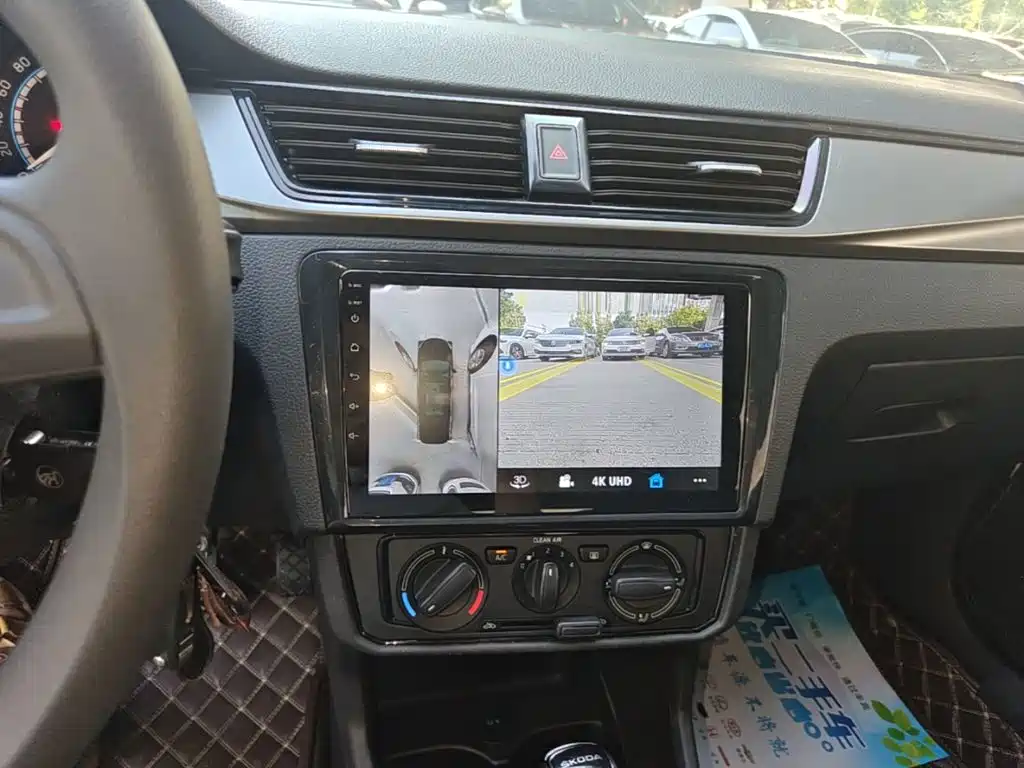 Skoda Rapid Spaceback — миниатюра 13
