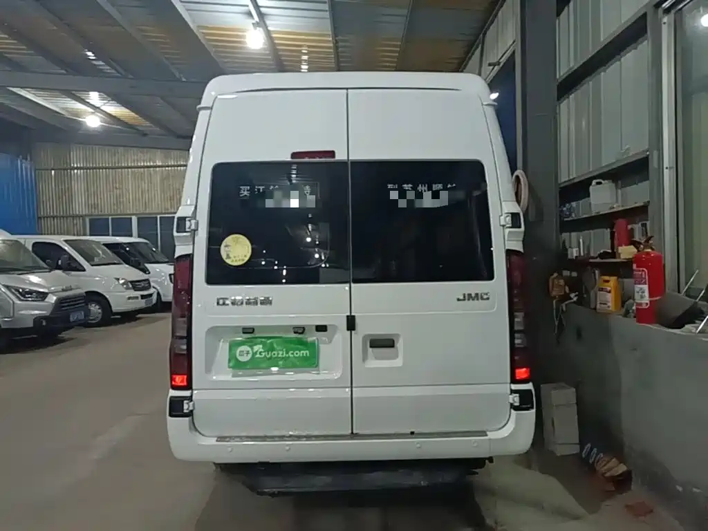 JMC JMC Fushun — миниатюра 6